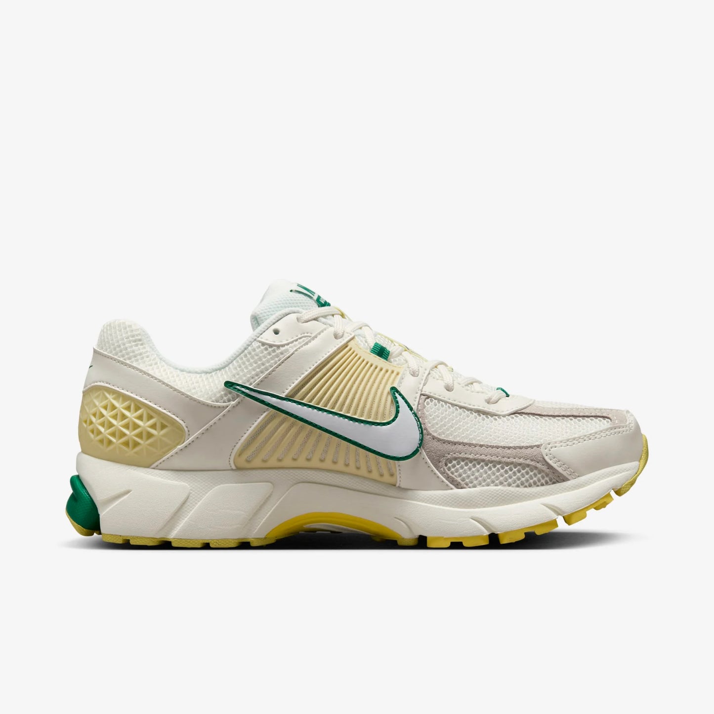 NIKE ZOOM VOMERO 5